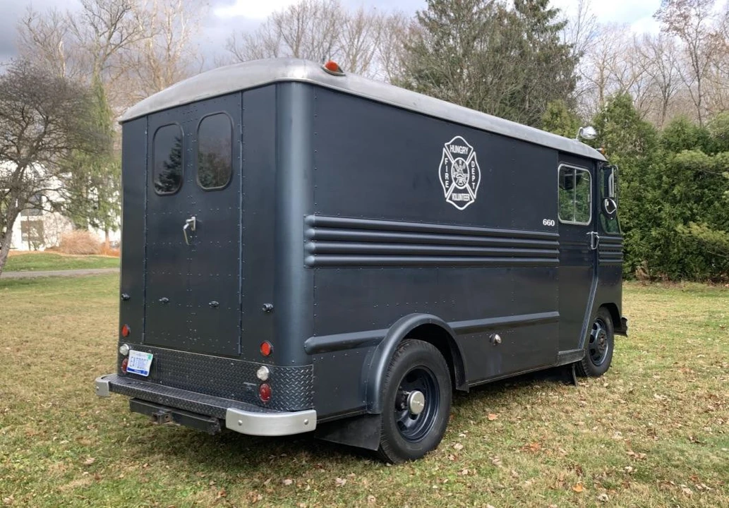 1963 GMC G-series Van - Image 14 of 31