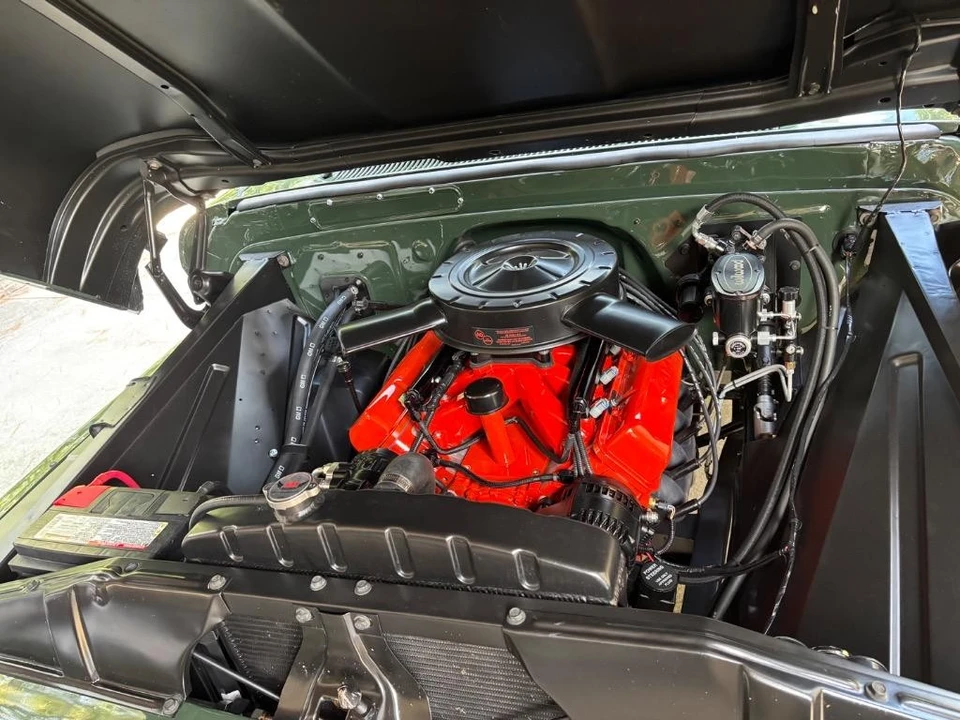 1963 GMC Suburban 5th Gen - Image 24 of 31