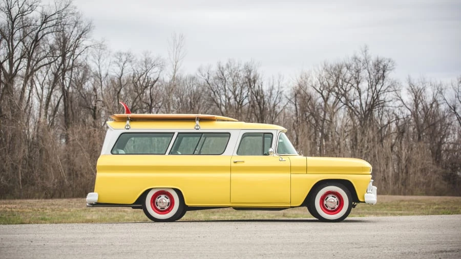 1963 GMC Suburban 5th Gen - Image 2 of 12