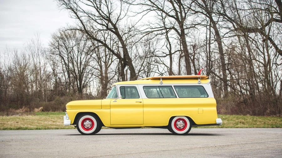 1963 GMC Suburban 5th Gen - Image 8 of 12