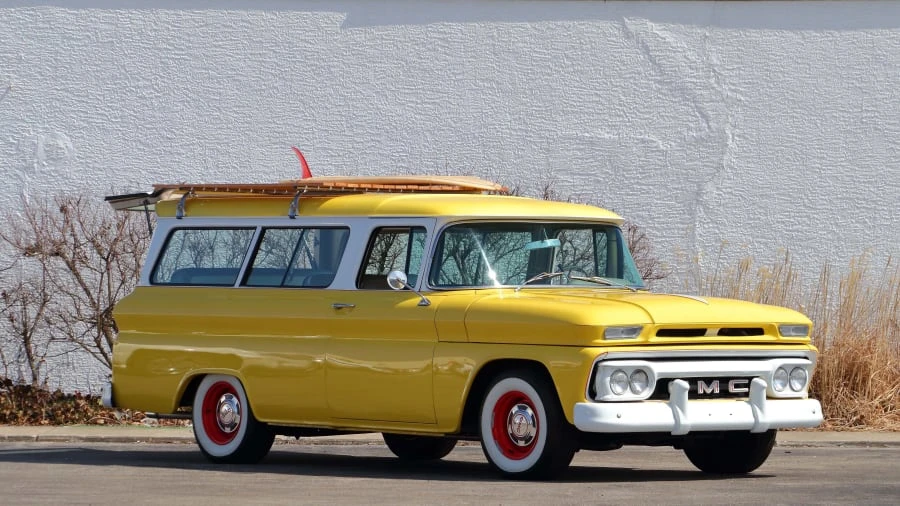 1963 GMC Suburban 5th Gen - Image 12 of 20