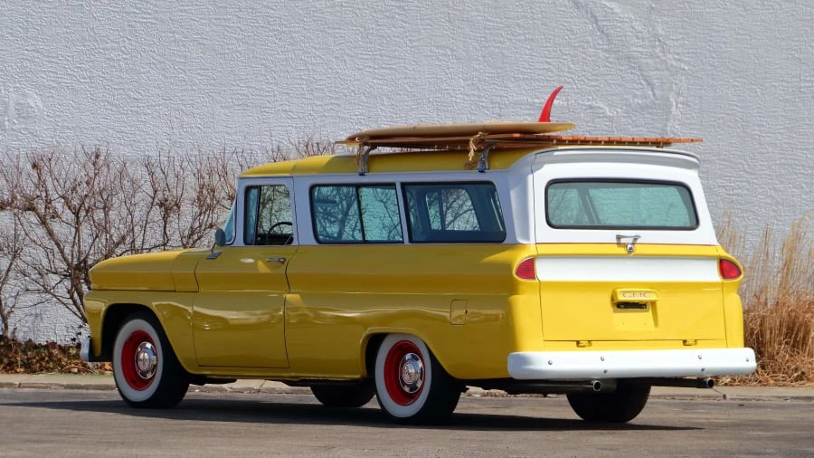 1963 GMC Suburban 5th Gen - Image 13 of 20