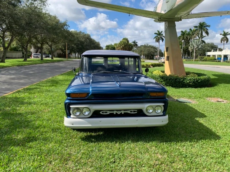 1963 GMC Suburban 5th Gen - Image 5 of 6