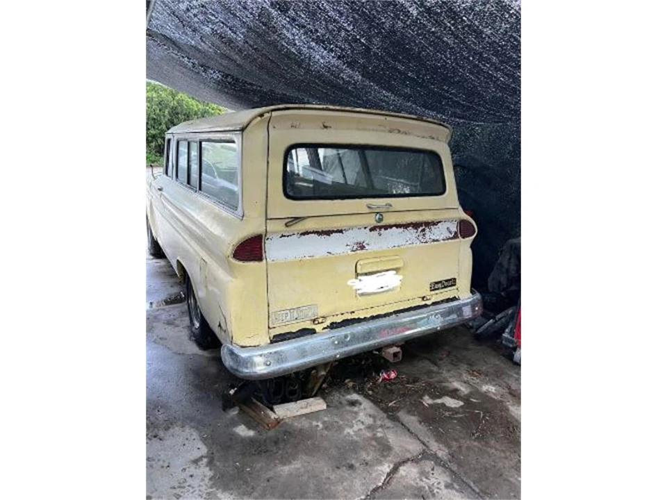 1963 GMC Suburban 5th Gen - Image 2 of 6