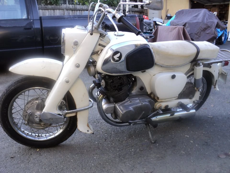 1963 Honda C71 & C72 & C76 & C77 Dream - Image 7 of 13