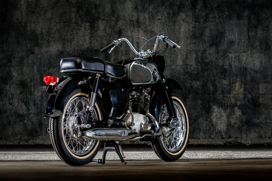 1963 Honda Benly - Image 4 of 31