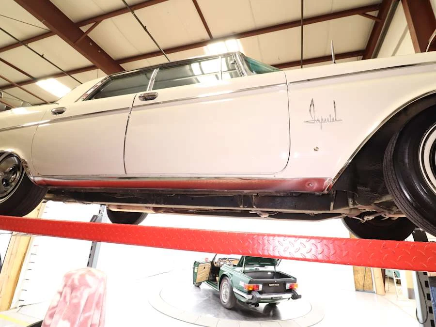 1963 Imperial Crown - Image 25 of 31
