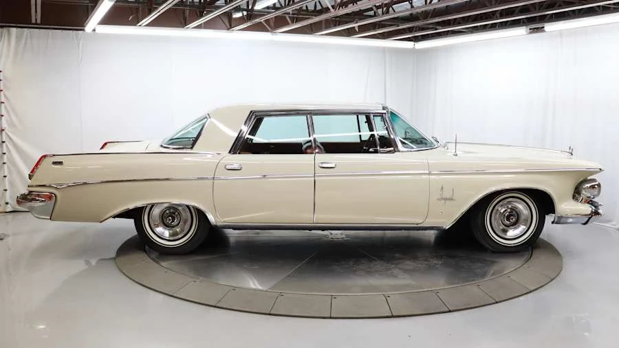 1963 Imperial Crown - Image 2 of 31