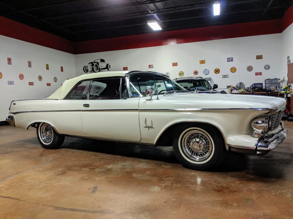 1963 Chrysler Imperial 2nd Gen - Image 29 of 31