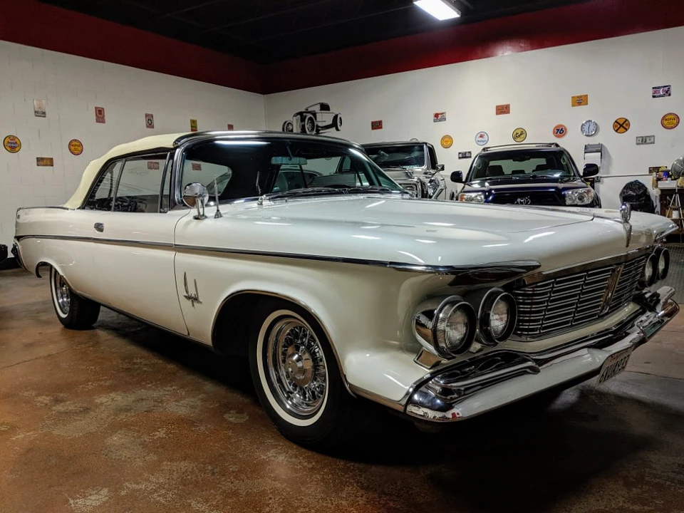 1963 Chrysler Imperial 2nd Gen - Image 30 of 31