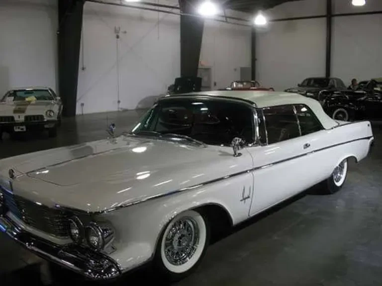 1963 Imperial Crown - Image 2 of 2