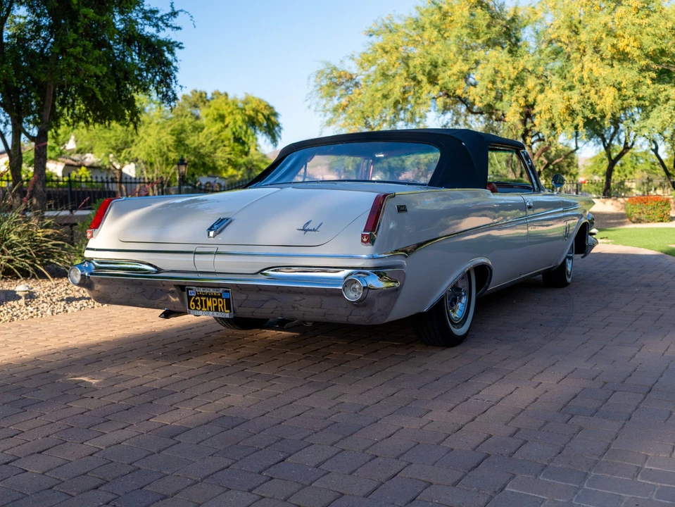 1963 Chrysler Imperial 2nd Gen - Image 15 of 31