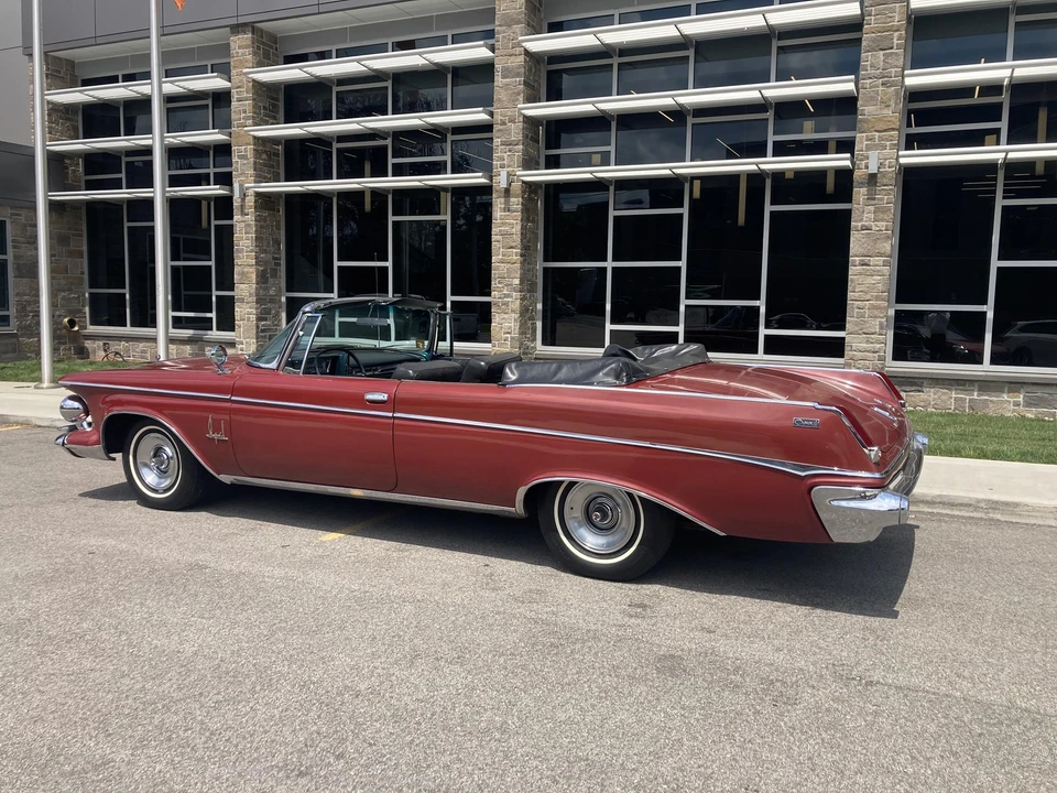 1963 Chrysler Imperial 2nd Gen - Image 17 of 31