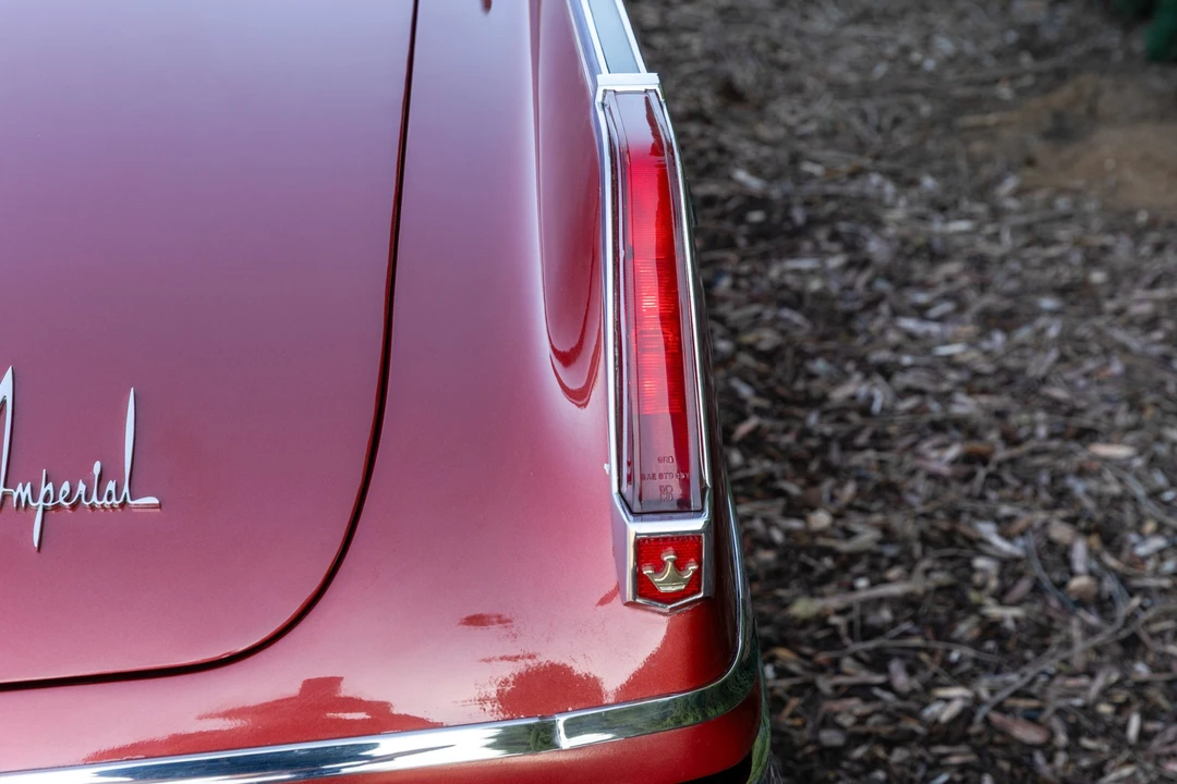 1963 Chrysler Imperial 2nd Gen - Image 23 of 31