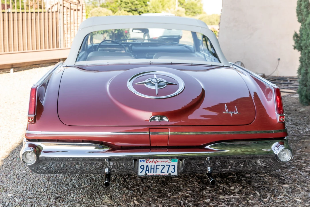 1963 Chrysler Imperial 2nd Gen - Image 19 of 31