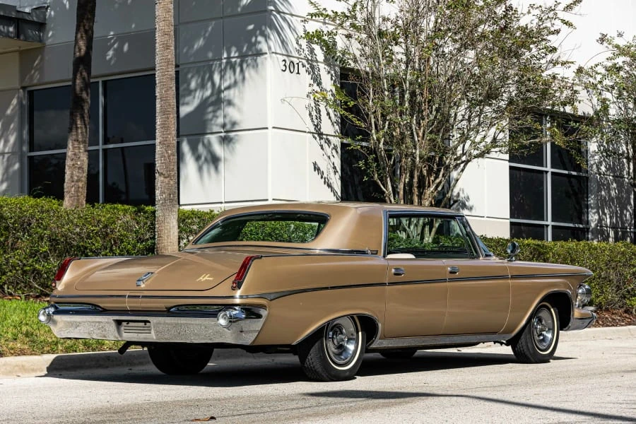 1963 Imperial LeBaron - Image 8 of 31