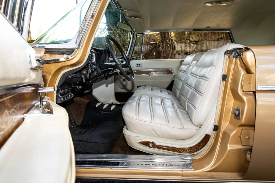 1963 Imperial LeBaron - Image 22 of 31