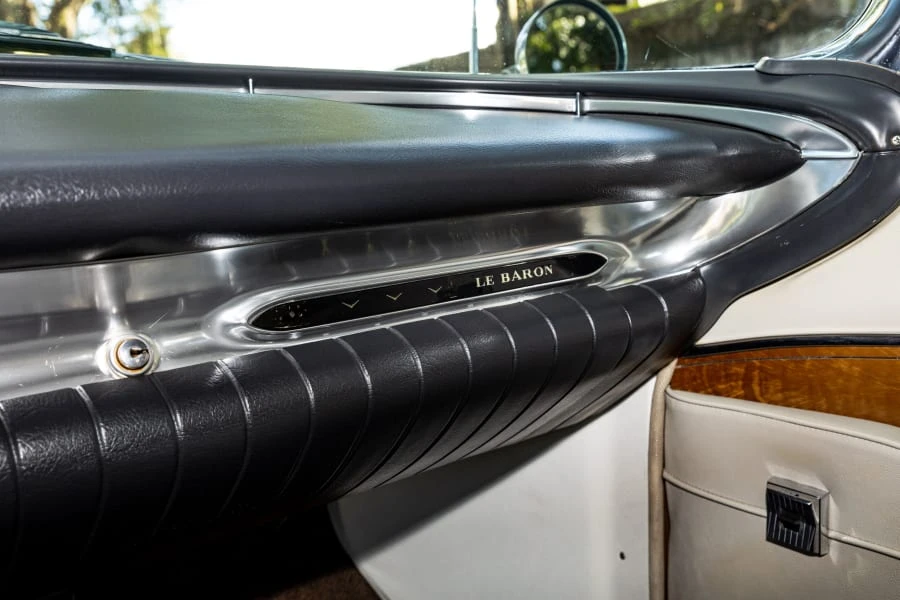 1963 Imperial LeBaron - Image 26 of 31