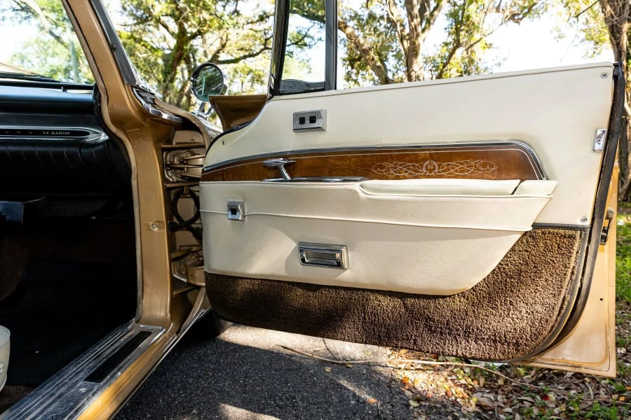 1963 Imperial LeBaron - Image 31 of 31