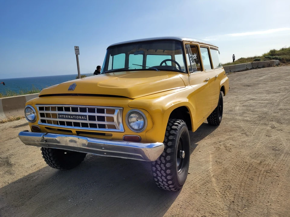 1963 International Harvester Travelall - Image 2 of 31