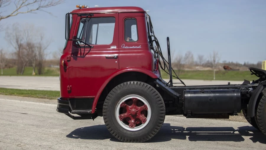 1963 International Harvester Loadstar - Image 4 of 12