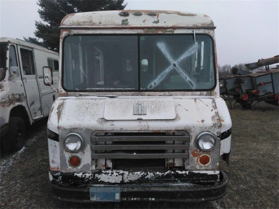 1963 International - Image 3 of 15