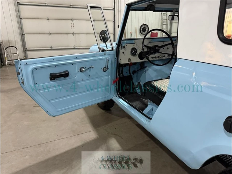 1963 International - Image 26 of 31