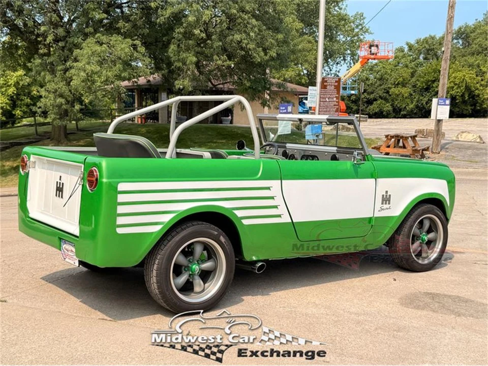 1963 International - Image 11 of 31