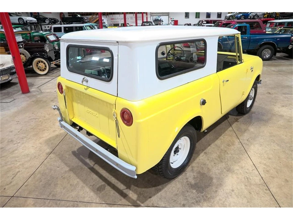 1963 International - Image 17 of 31