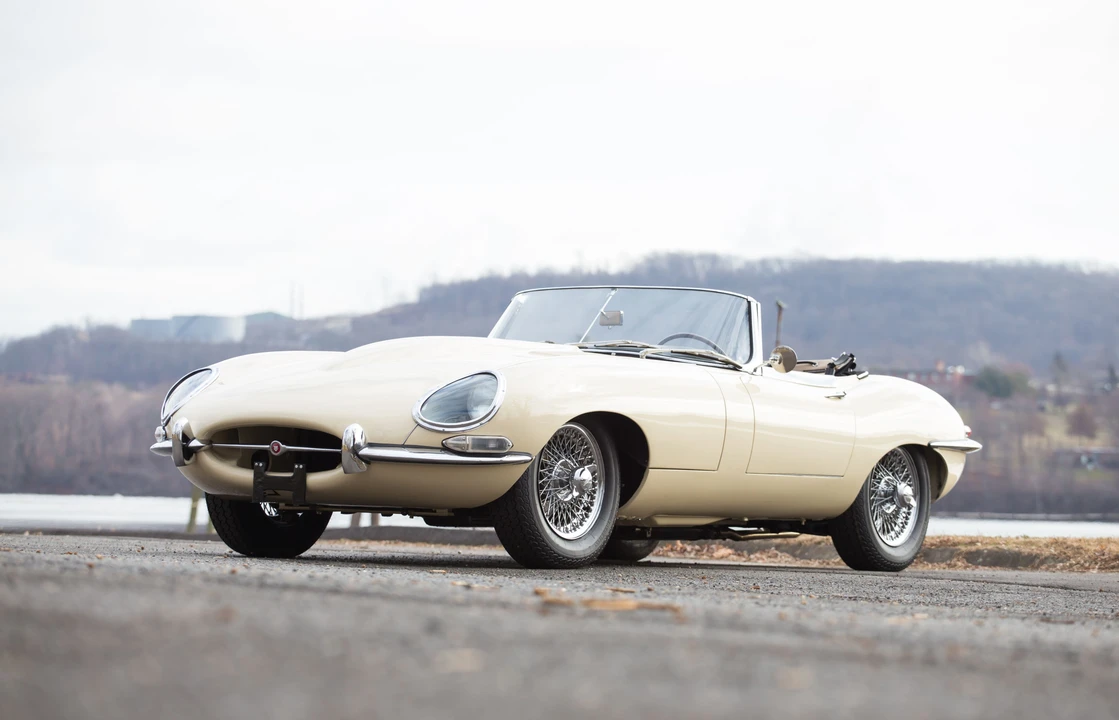 1963 Jaguar E-Type Series 1 - Image 2 of 14