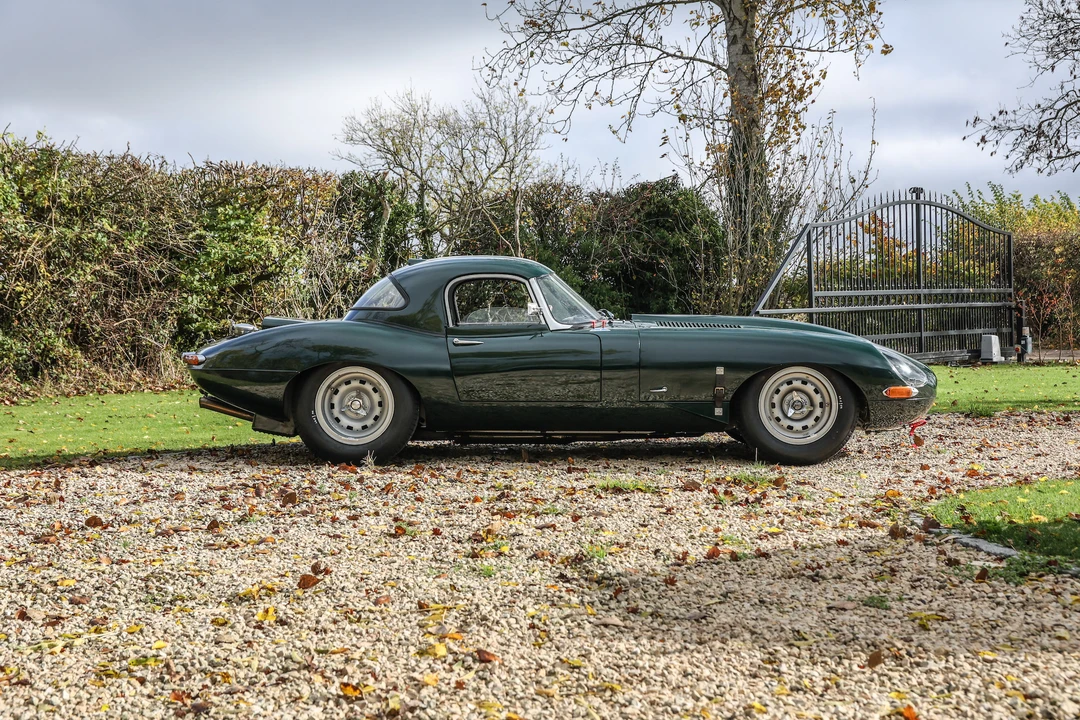 1963 Jaguar E-Type Lightweight - Image 13 of 13