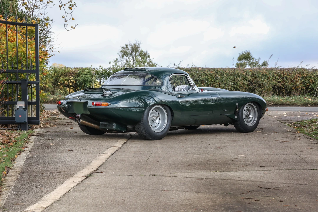 1963 Jaguar E-Type Lightweight - Image 7 of 13