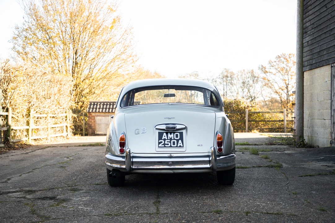 1963 Jaguar Mark II - Image 12 of 31
