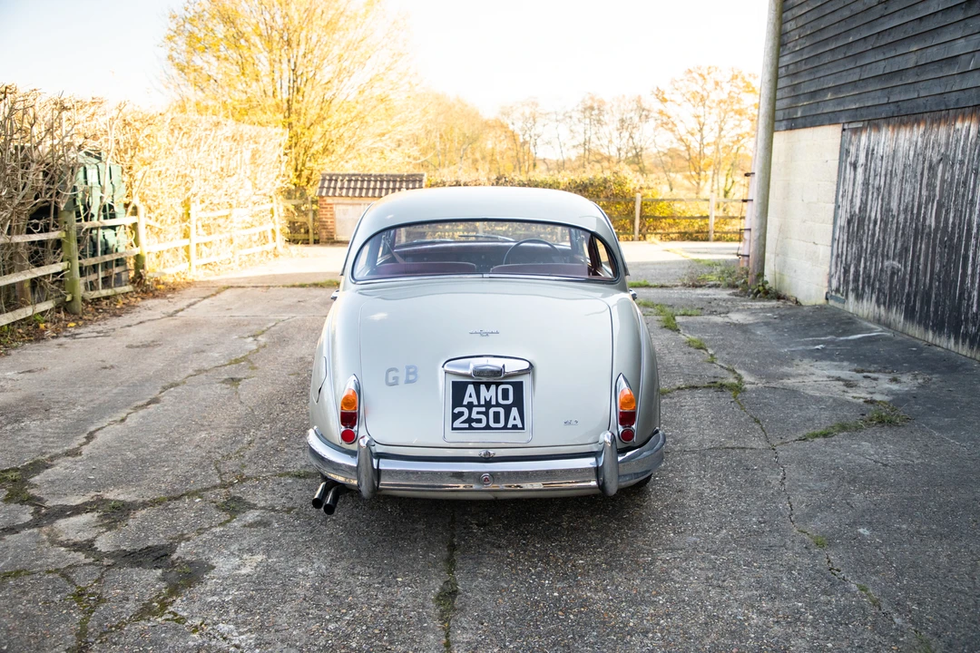 1963 Jaguar Mark II - Image 18 of 31