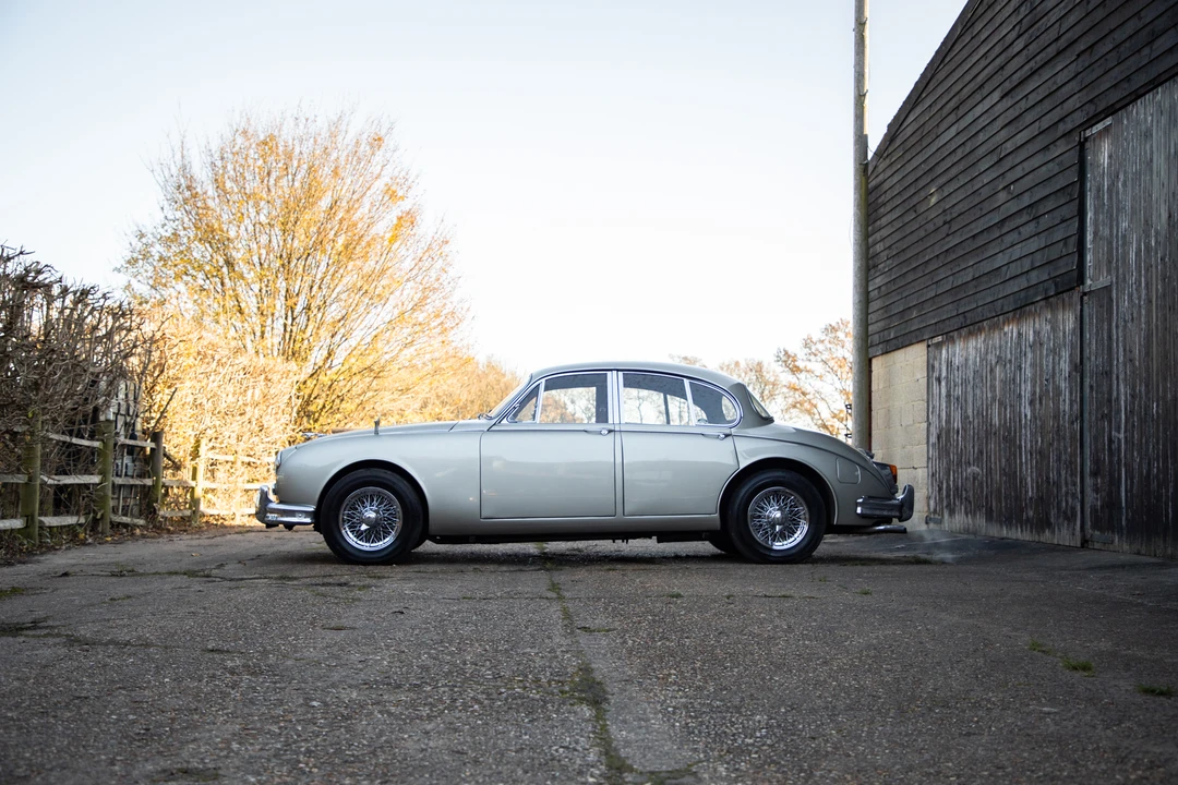 1963 Jaguar Mark II - Image 9 of 31