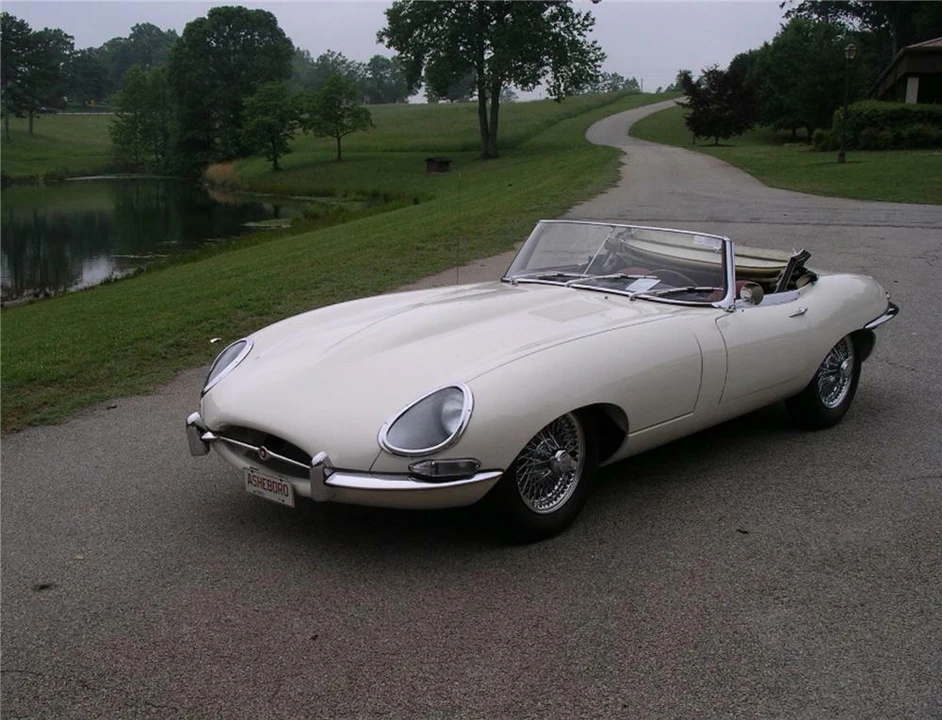 1963 Jaguar E-Type Series 1 - Image 2 of 5
