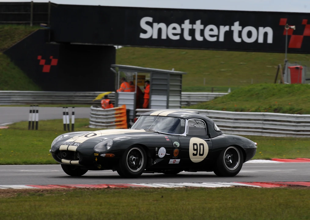 1963 Jaguar E-Type Lightweight - Image 23 of 31