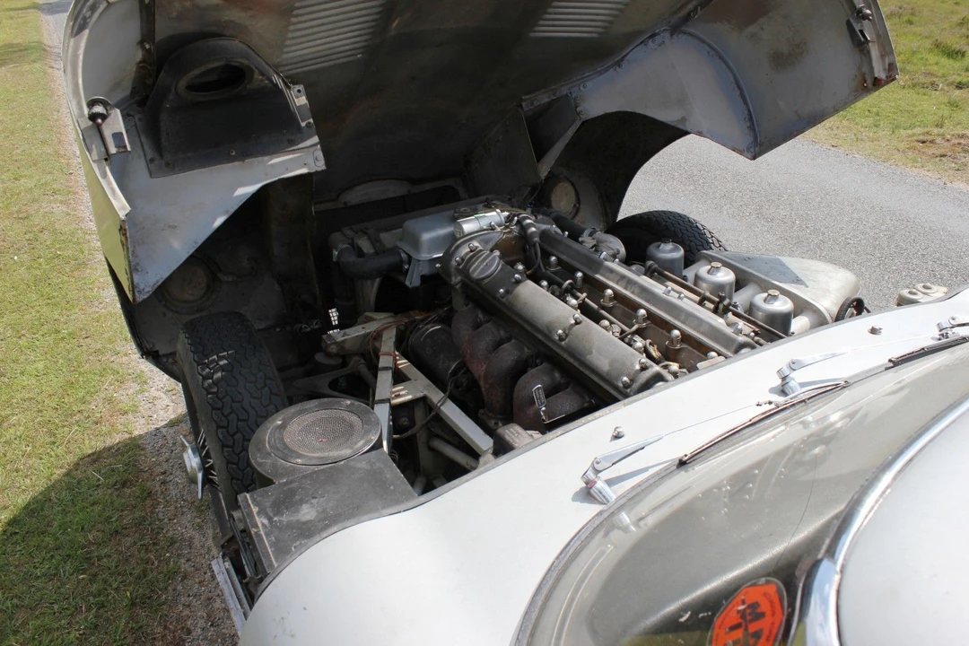 1963 Jaguar E-Type Series 1 - Image 5 of 10