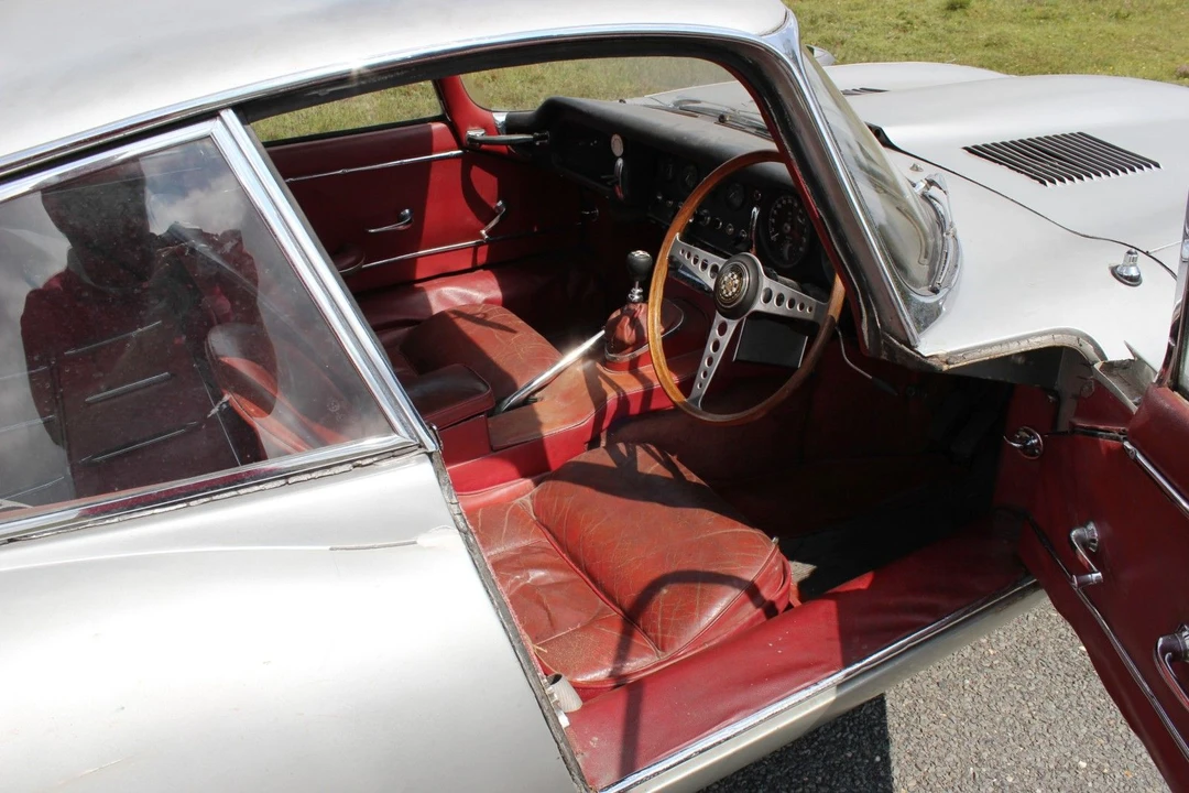 1963 Jaguar E-Type Series 1 - Image 4 of 10