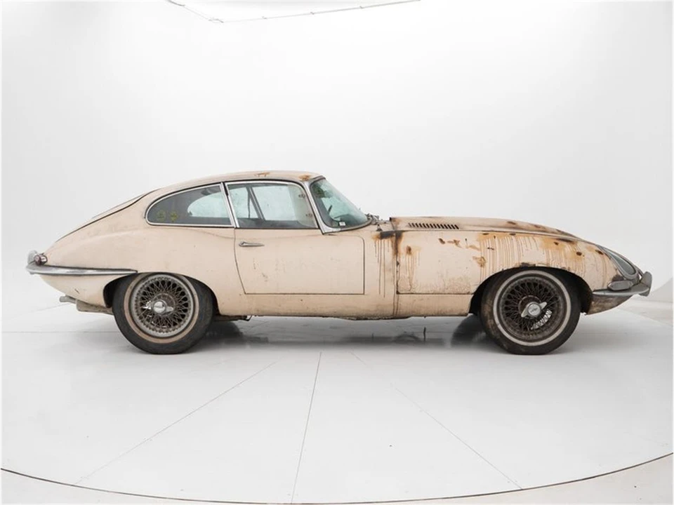 1963 Jaguar E-Type Series 1 - Image 9 of 31