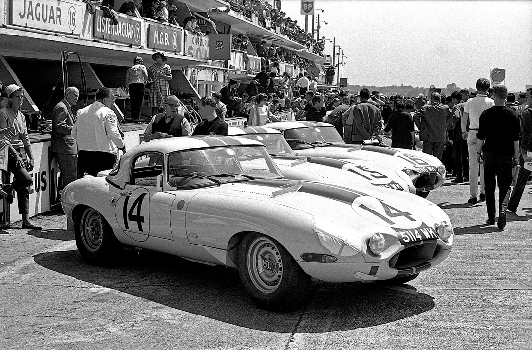 1963 Jaguar E-Type Lightweight - Image 18 of 31