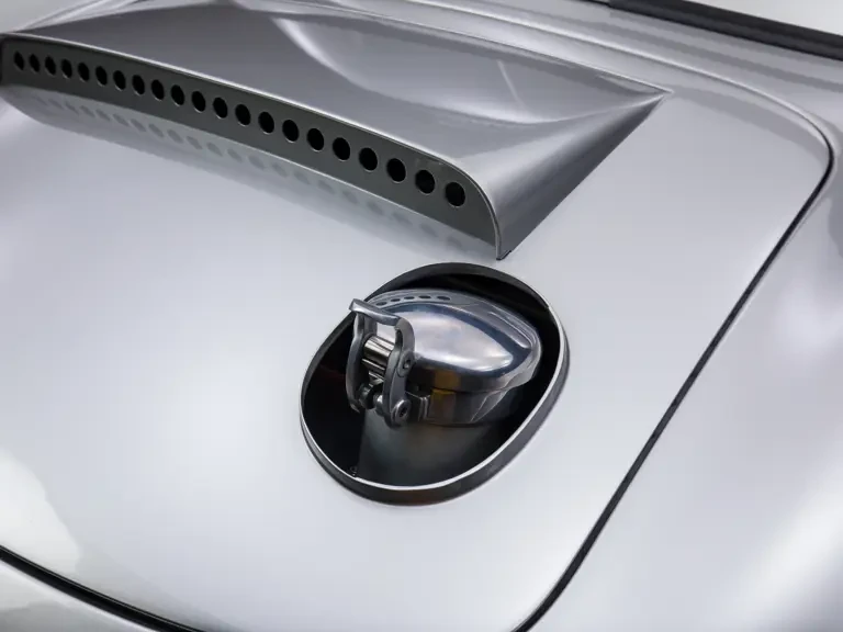 1963 Jaguar E-Type Lightweight - Image 23 of 31