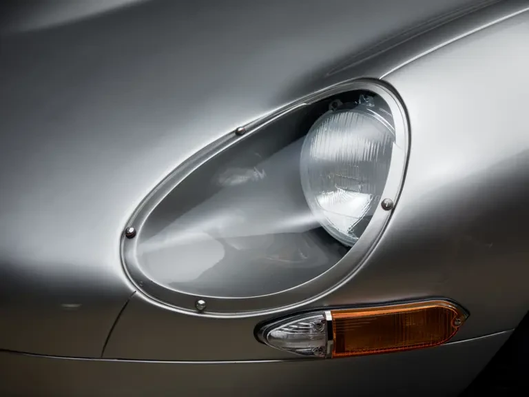 1963 Jaguar E-Type Lightweight - Image 24 of 31
