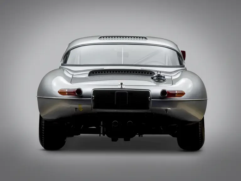 1963 Jaguar E-Type Lightweight - Image 9 of 31