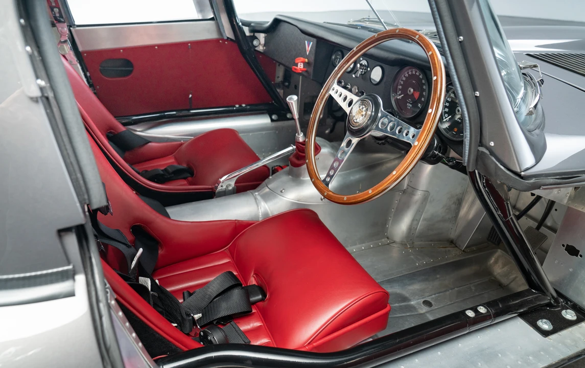 1963 Jaguar E-Type Lightweight - Image 25 of 31