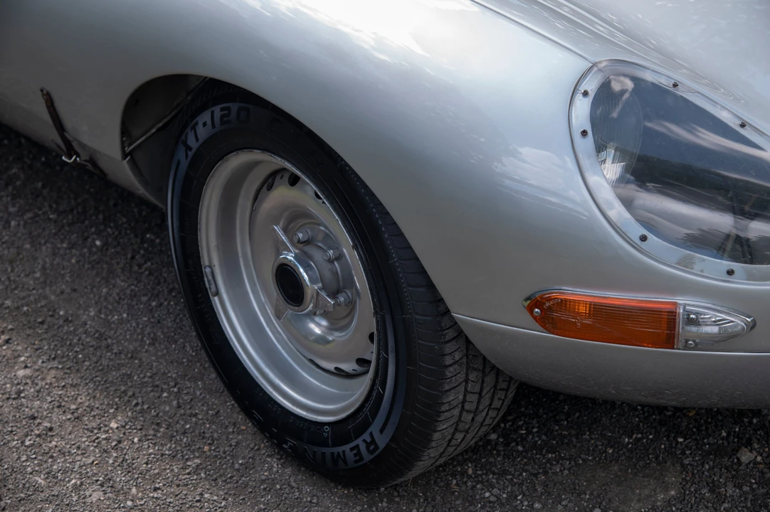 1963 Jaguar E-Type Lightweight - Image 25 of 31