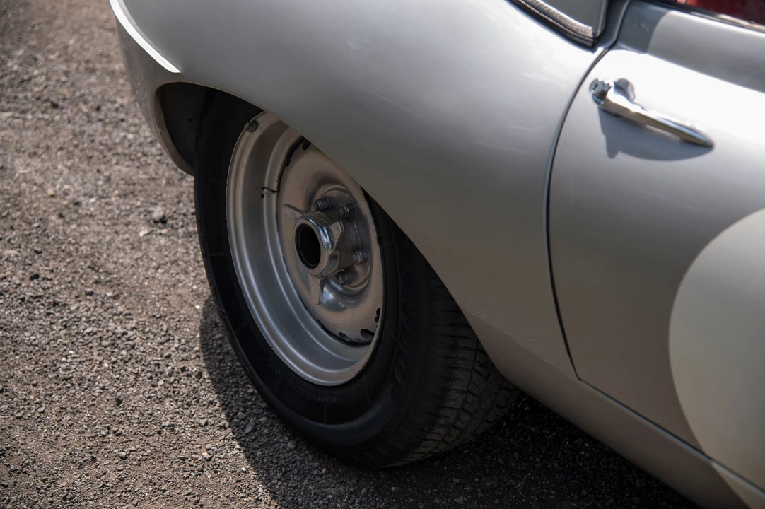 1963 Jaguar E-Type Lightweight - Image 24 of 31