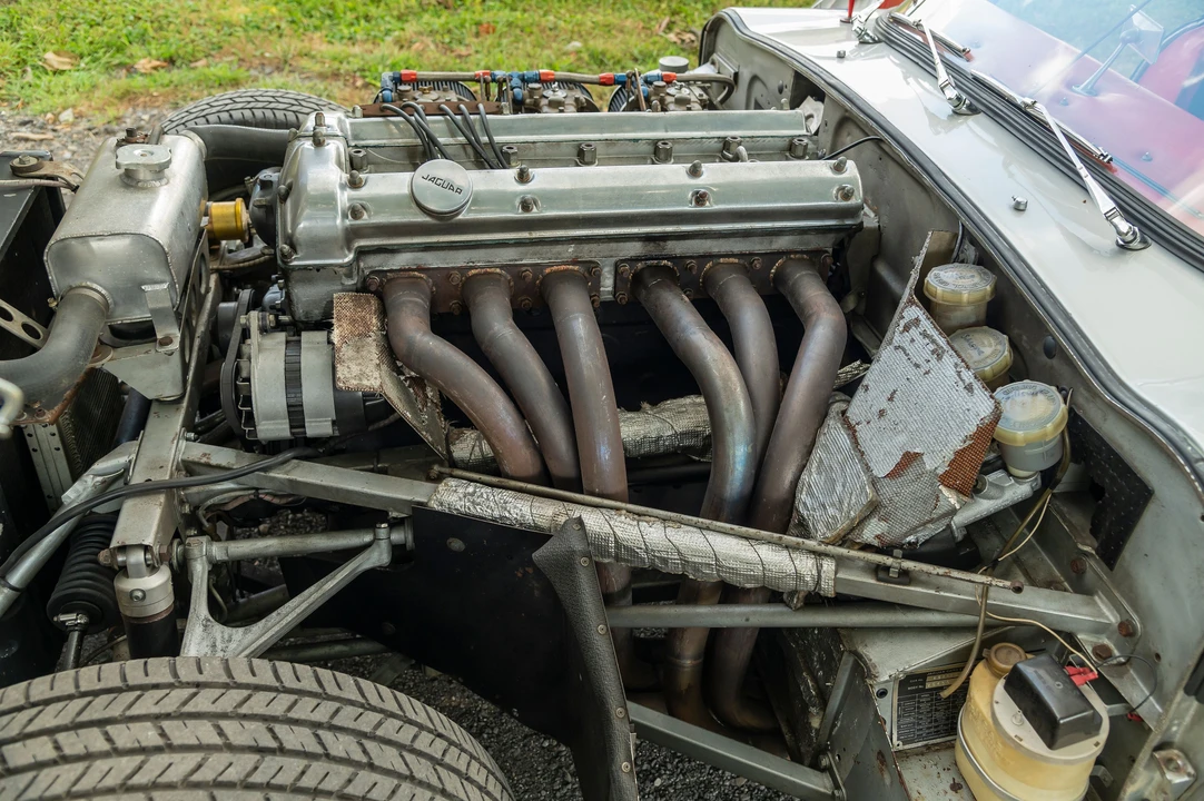 1963 Jaguar E-Type Lightweight - Image 9 of 31