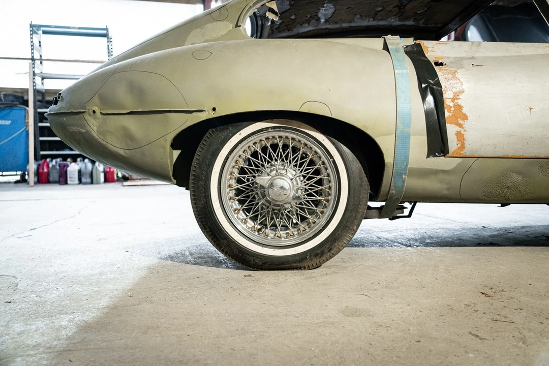 1963 Jaguar E-Type Series 1 - Image 14 of 30