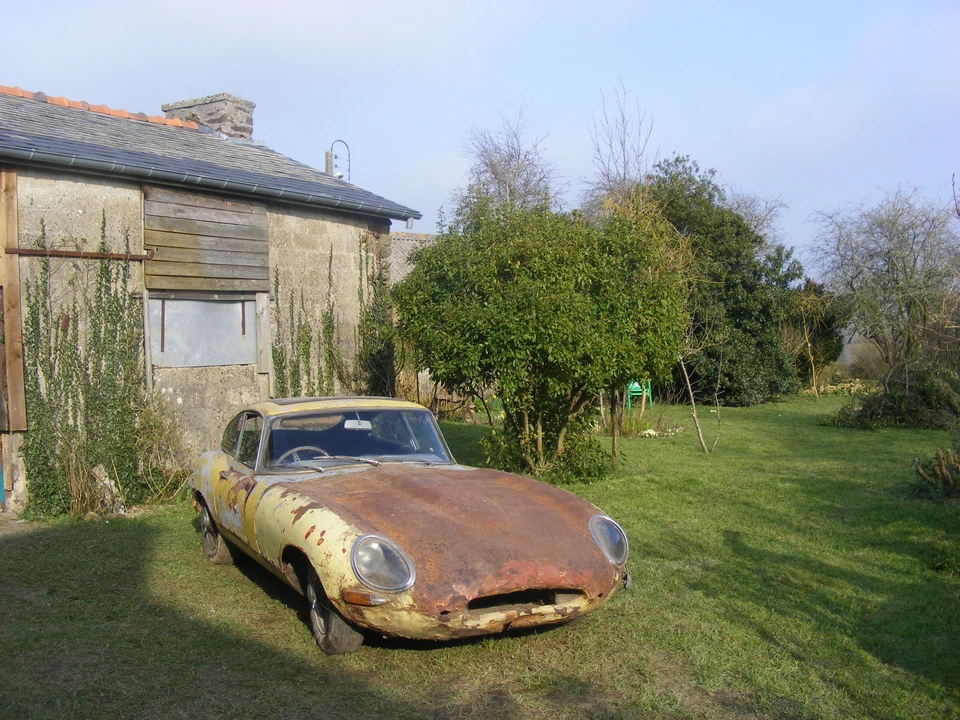 1963 Jaguar E-Type Series 1 - Image 6 of 9